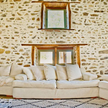 Les Picardies * Lesterps