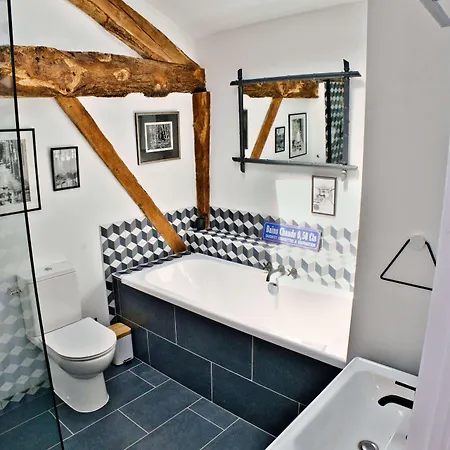 Les Picardies Bed & Breakfast *